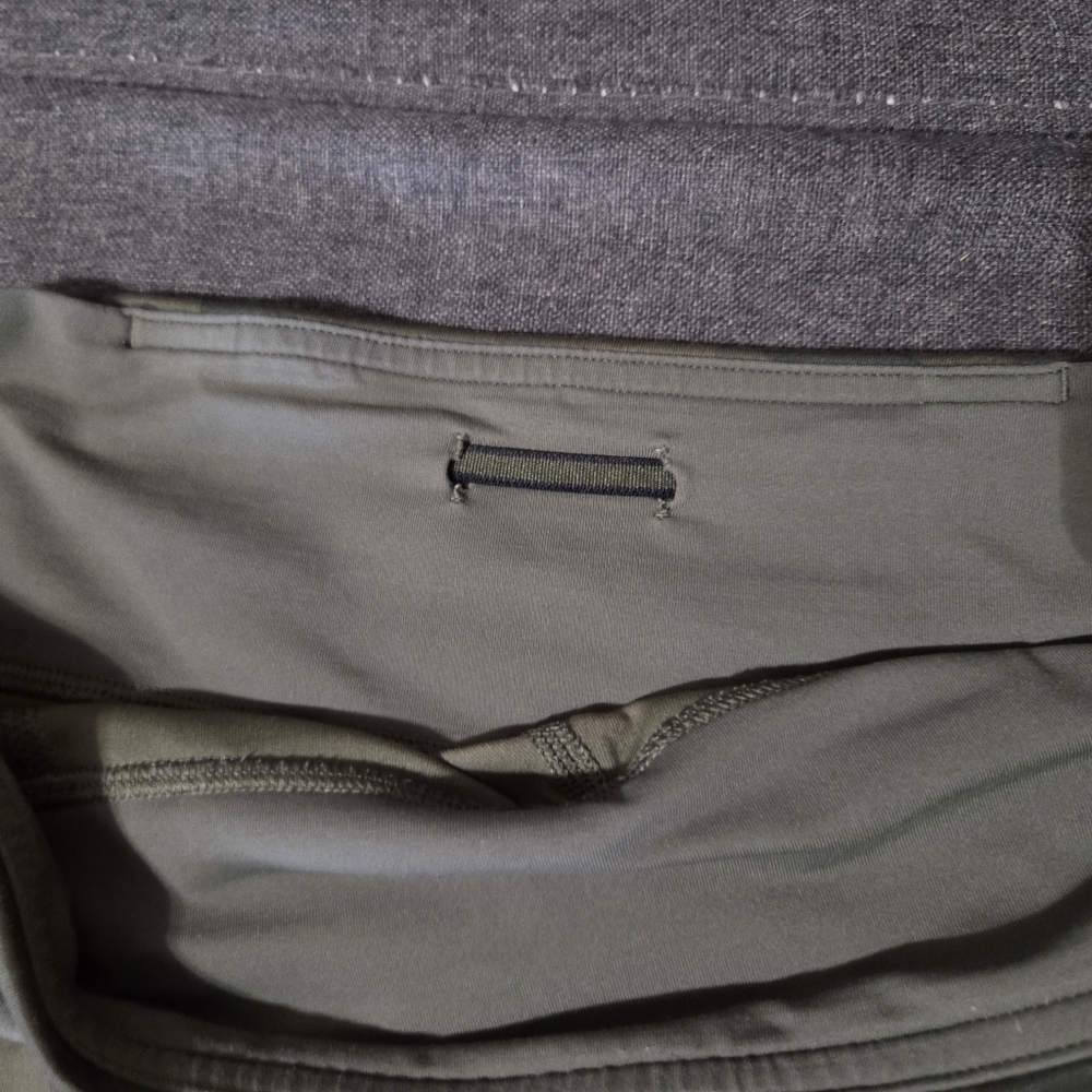 Lululemon Run INSPIRE CROP II Savasana Green Camo LUXTREME Crop Leggings - Picture 4 of 6